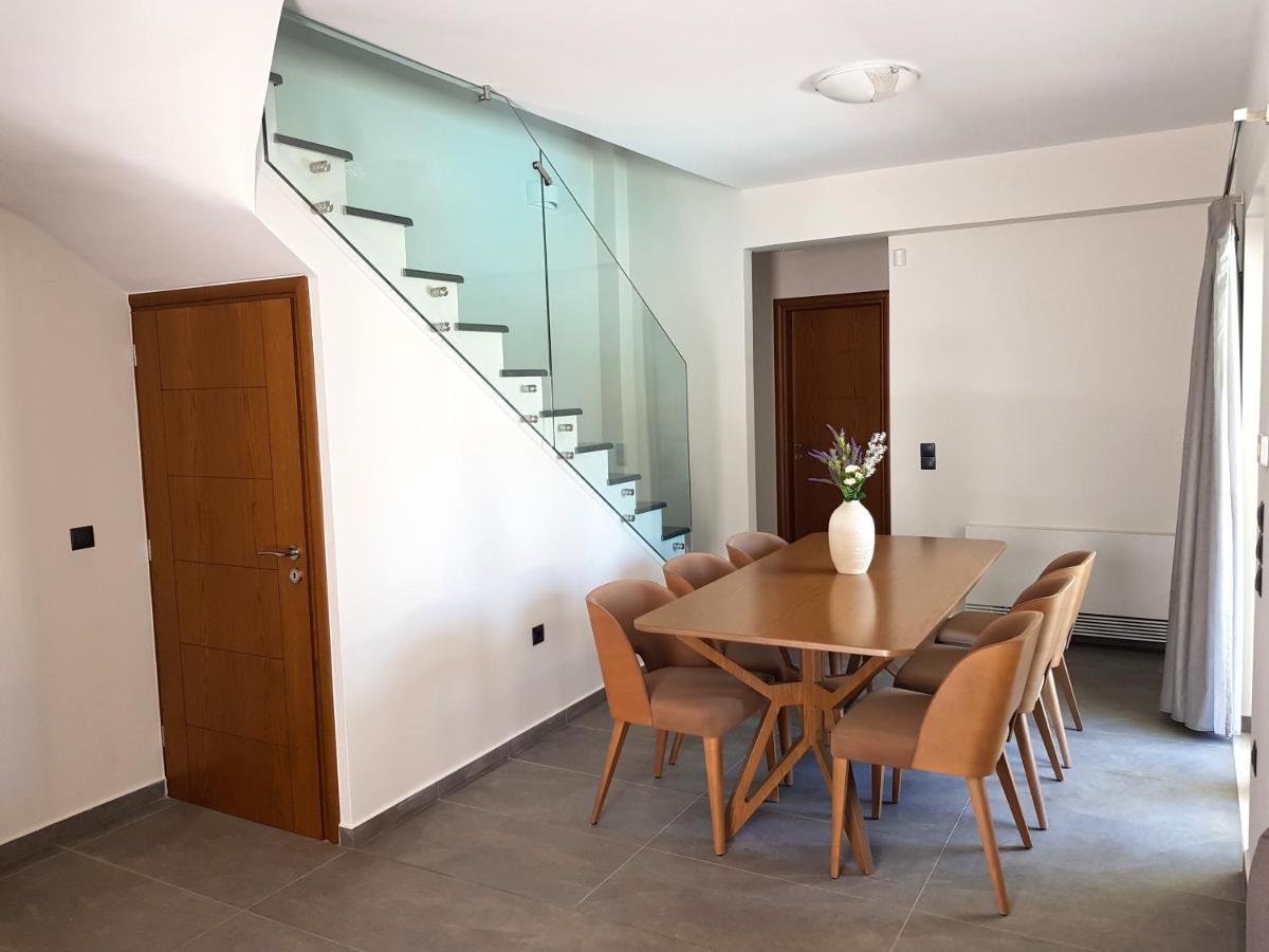 Four Seasons Homes Stalós Zewnętrze zdjęcie